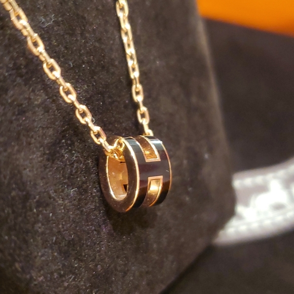 💯 Auth NWT-Rare Hermes Mini Pop H Rosegold pendant - Picture 7 of 13
